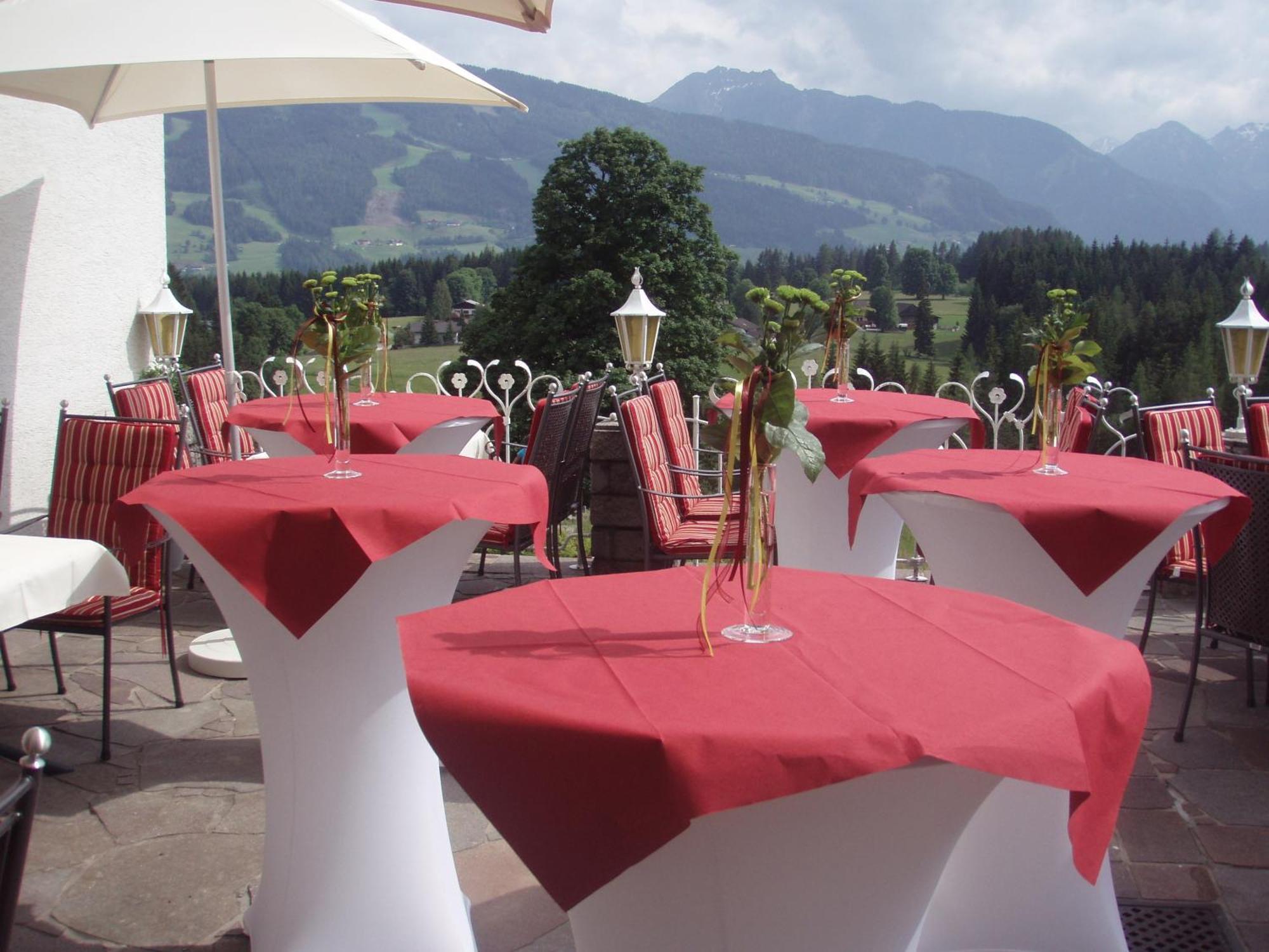 Hotel Neuwirt Ramsau am Dachstein Exterior photo